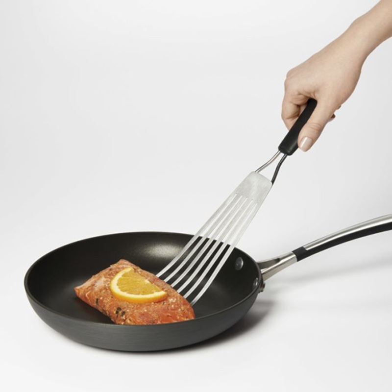 OXO Good Grips Fish Turner