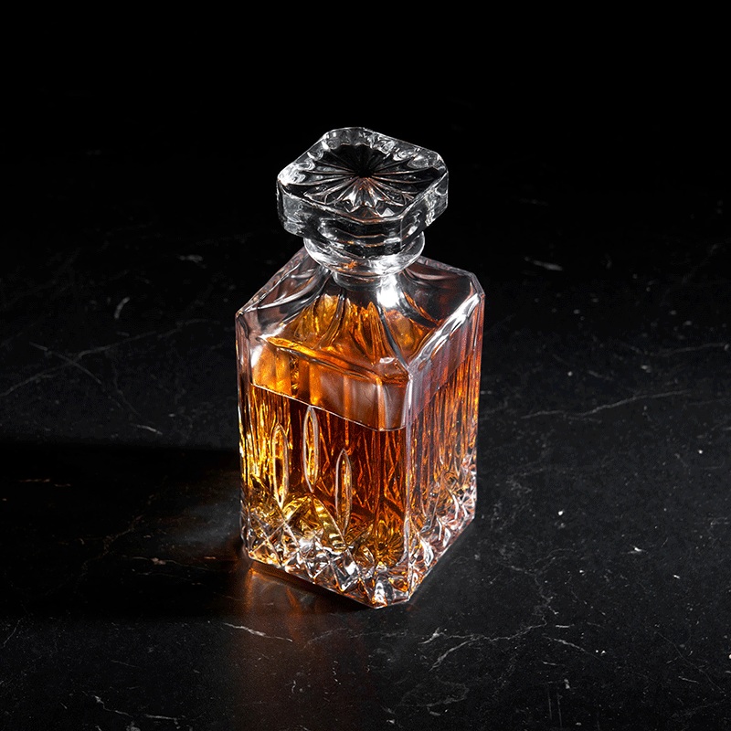 Viski Admiral Crystal Decanter