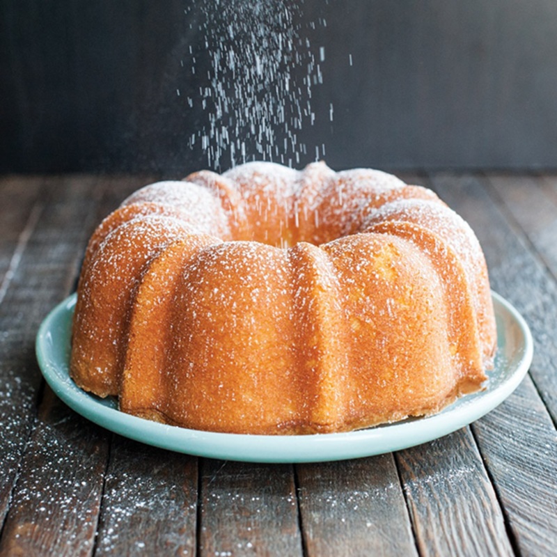 Nordic Ware 6 Cup Formed Bundt Pan