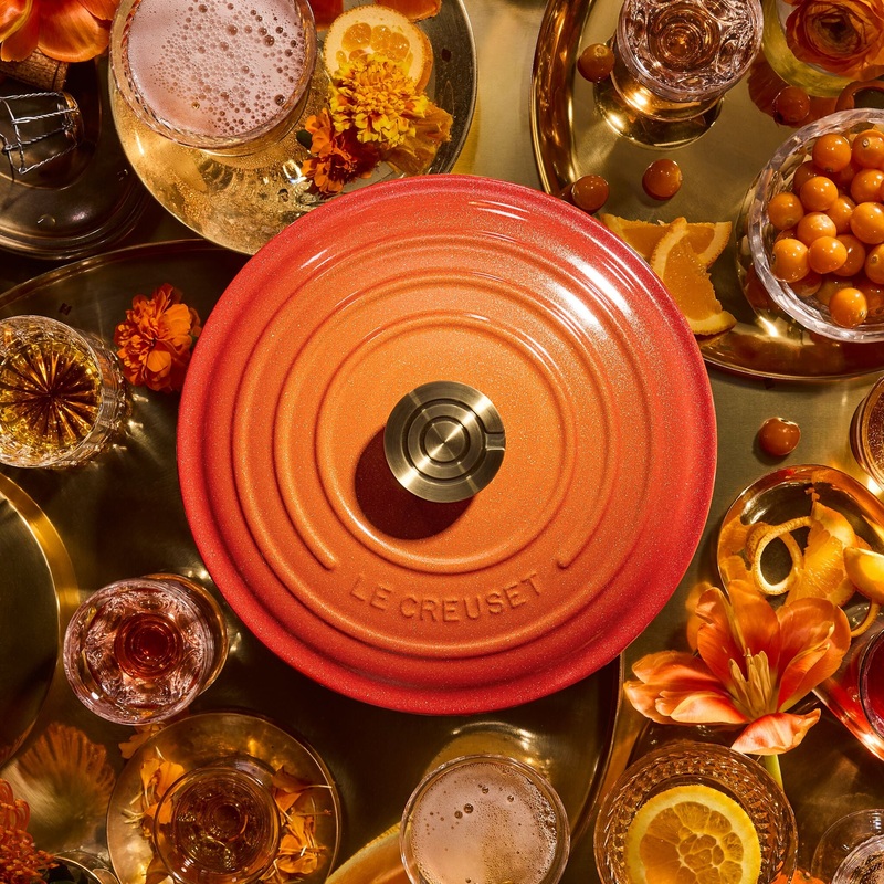 Le Creuset Signature 7.25 Quart Round Dutch Oven