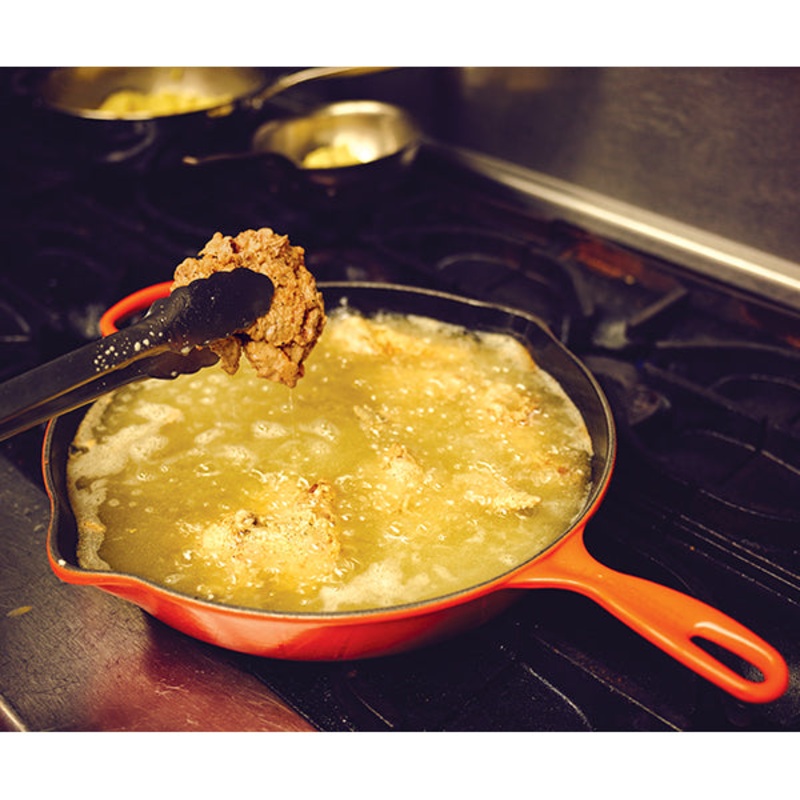 Le Creuset Signature 11.75" Skillet