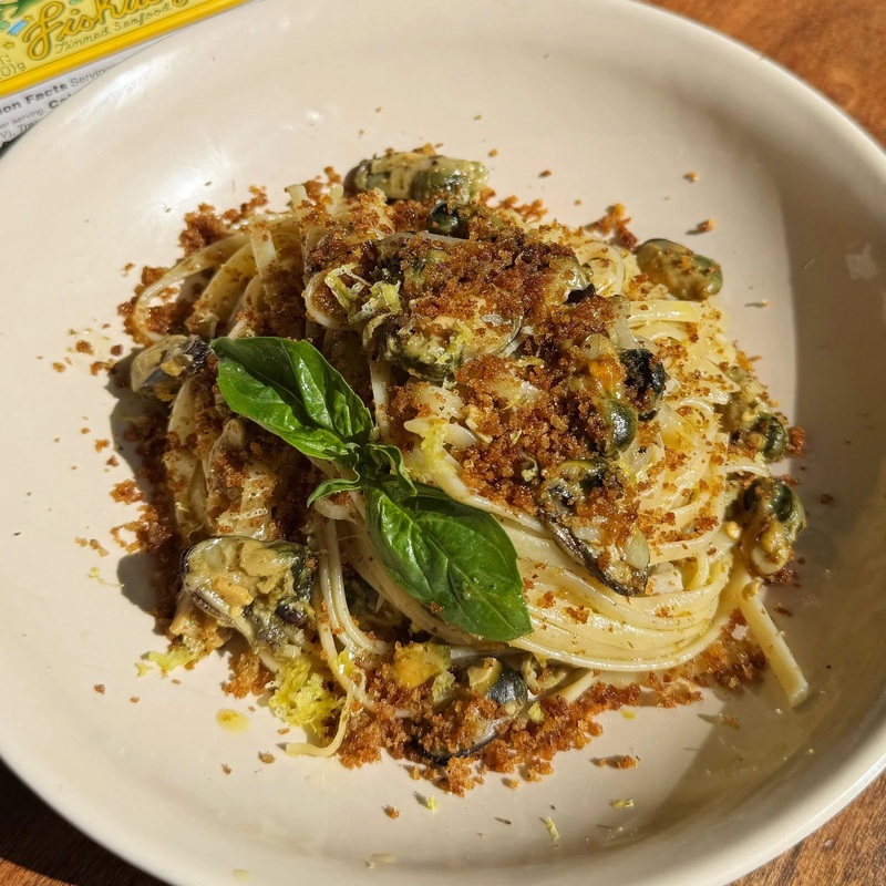 Fishwife Mussels in Basil Pesto