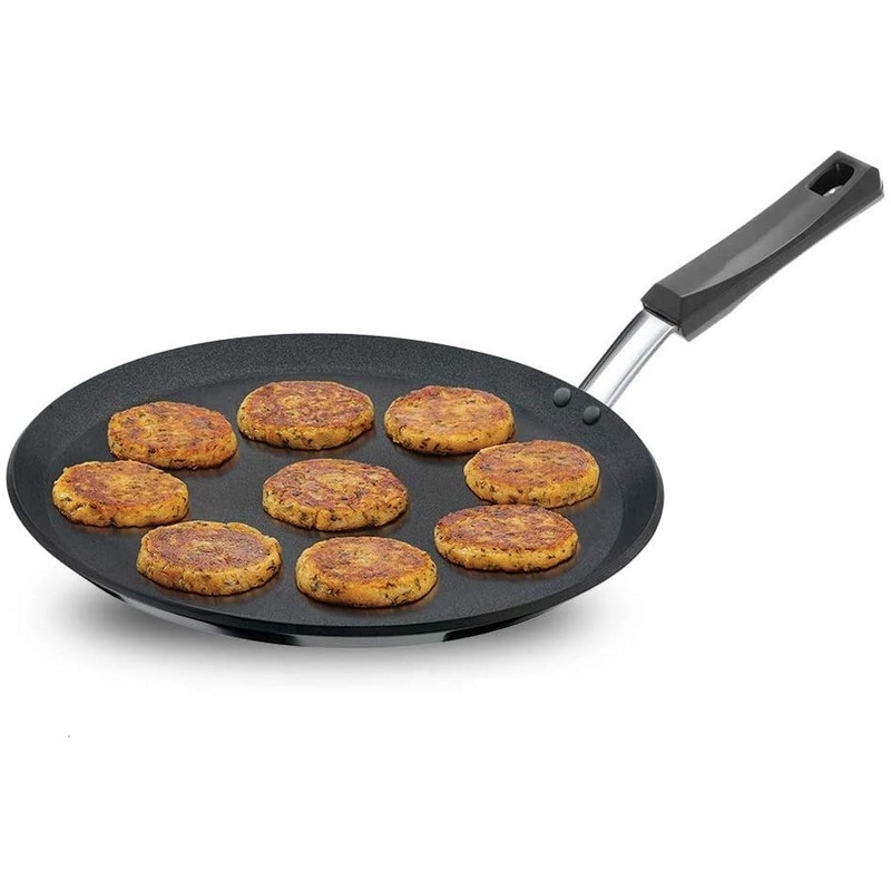 Futura Nonstick Flat Tava with Plastic Handle, Diameter 30 cm, Thickness 4.88 mm, Black (NFT30P)