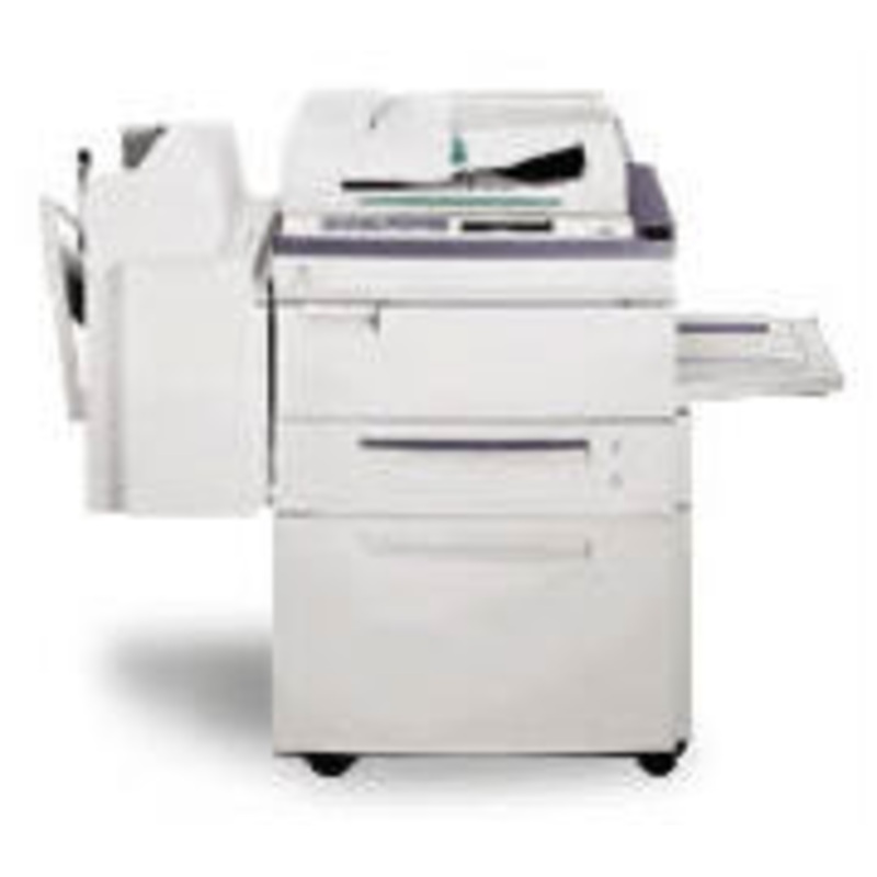 XEROX 5830 ANALOG COPIER FOR 220-240 VOLTS 50-60HZ