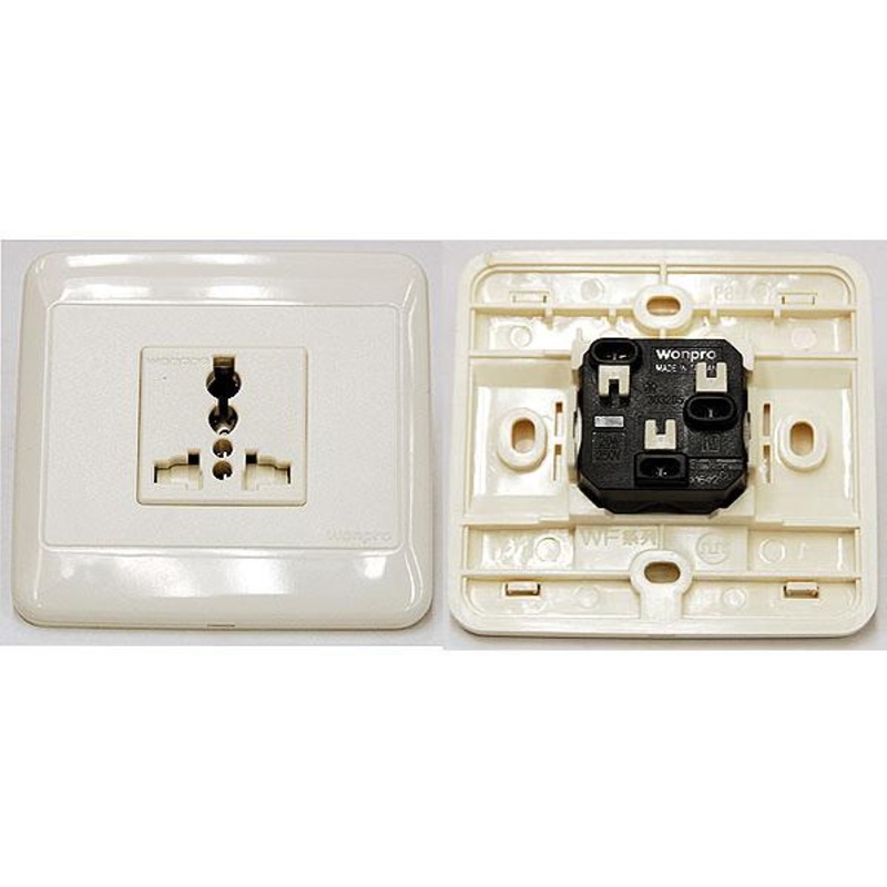 Receptacle UniWF6NR4S Single universal receptacle FOR 220V