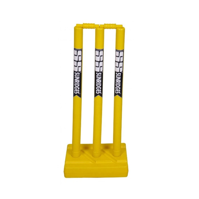 SS Plastic Stumps Set with Plastic Base