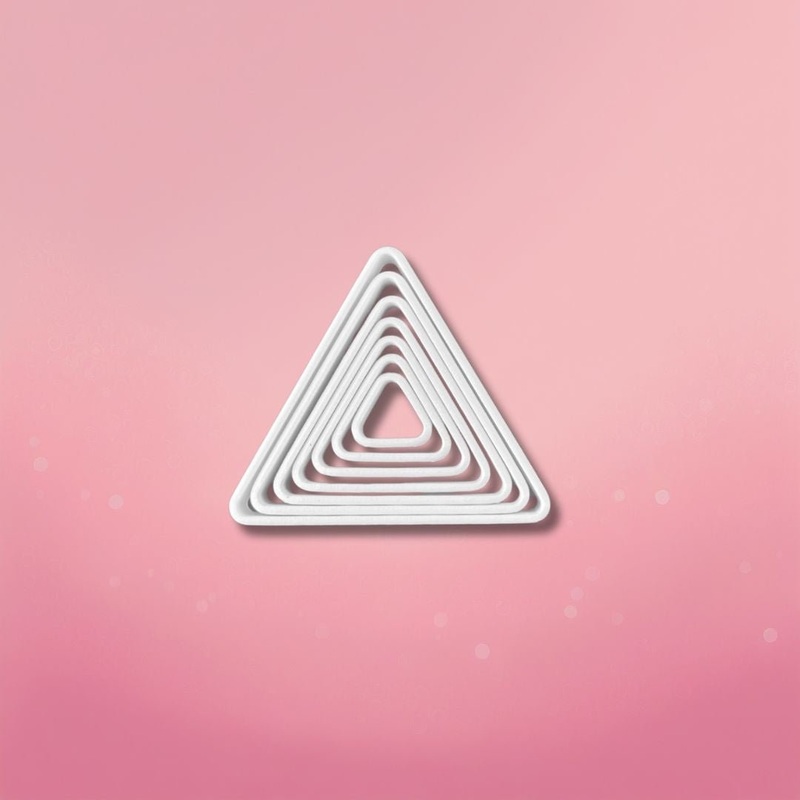 7pc Triangle Cookie Cutter Set