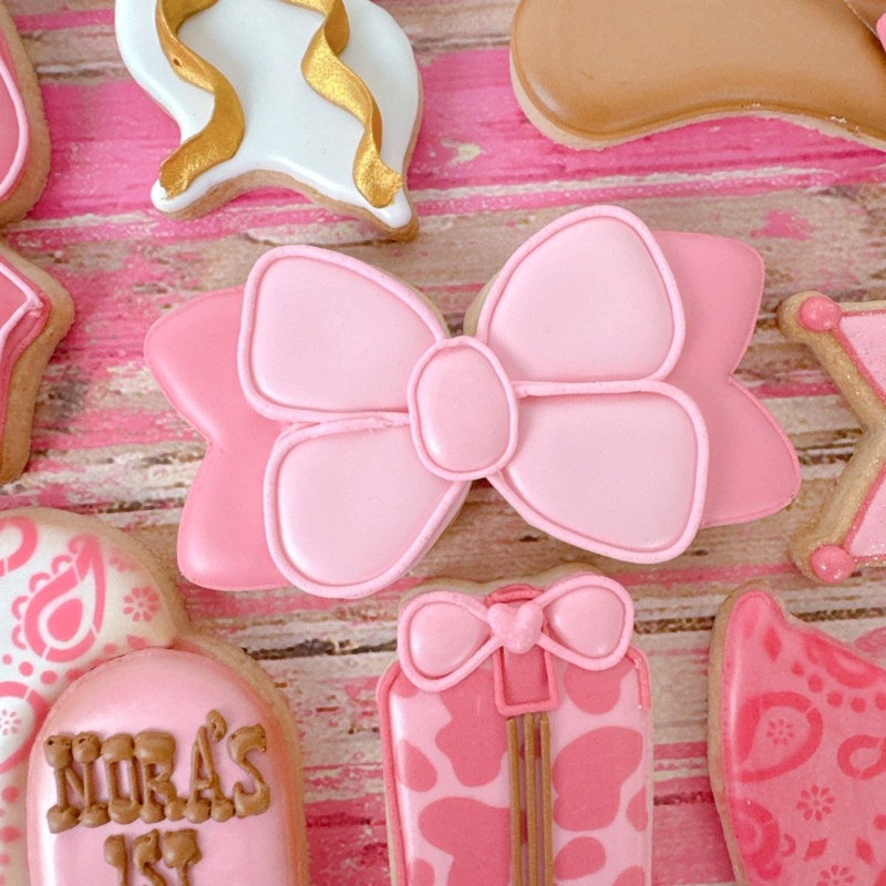 Squared Bow Cookie Cutter