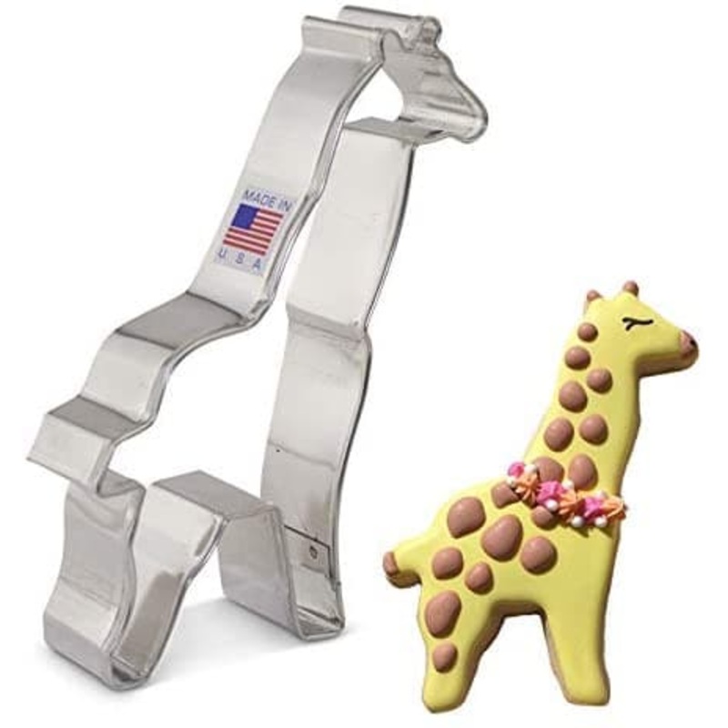 Giraffe Cookie Cutter 4 3/4"