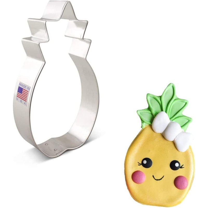 Large Pineapple Cookie Cutter 5 1/8"