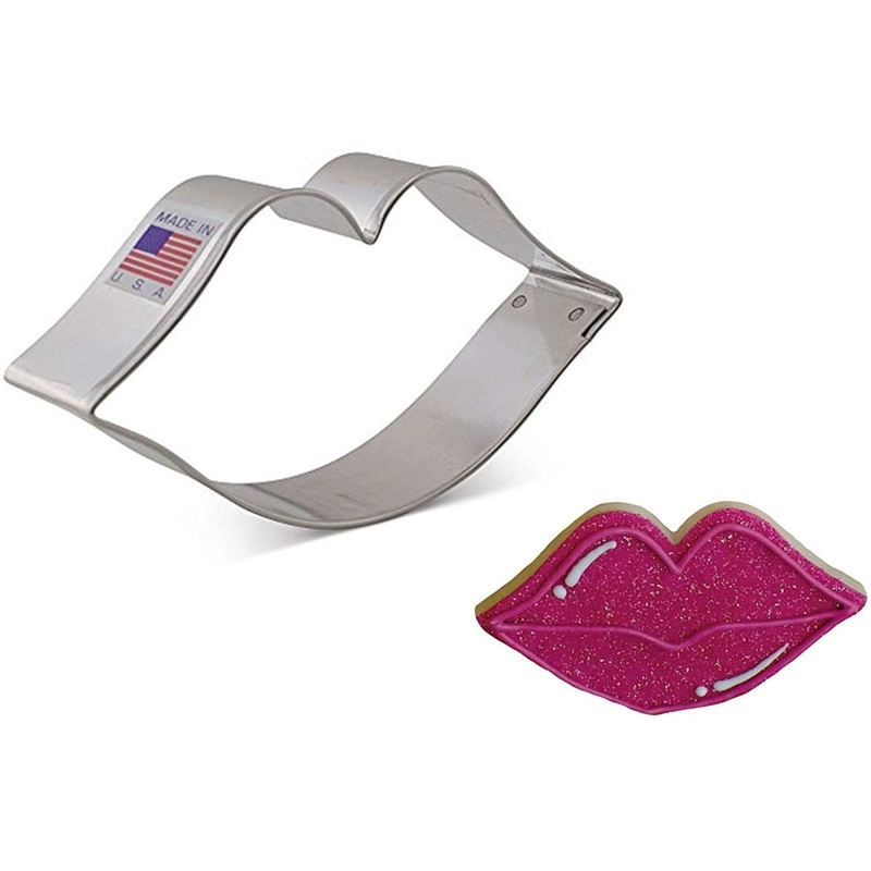 Lips Cookie Cutter 3 3/4"
