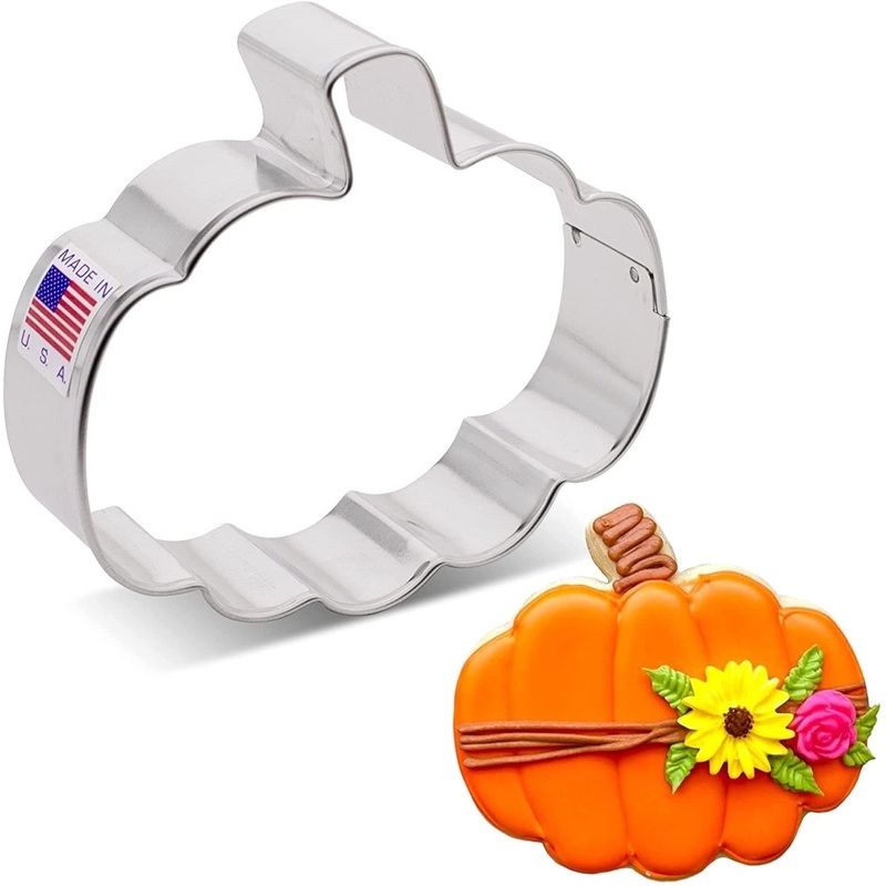 Pumpkin Gourd Cookie Cutter 3 1/2" x 3"