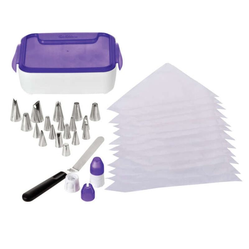 Deluxe Decorating Icing Tip Set 2104-1368